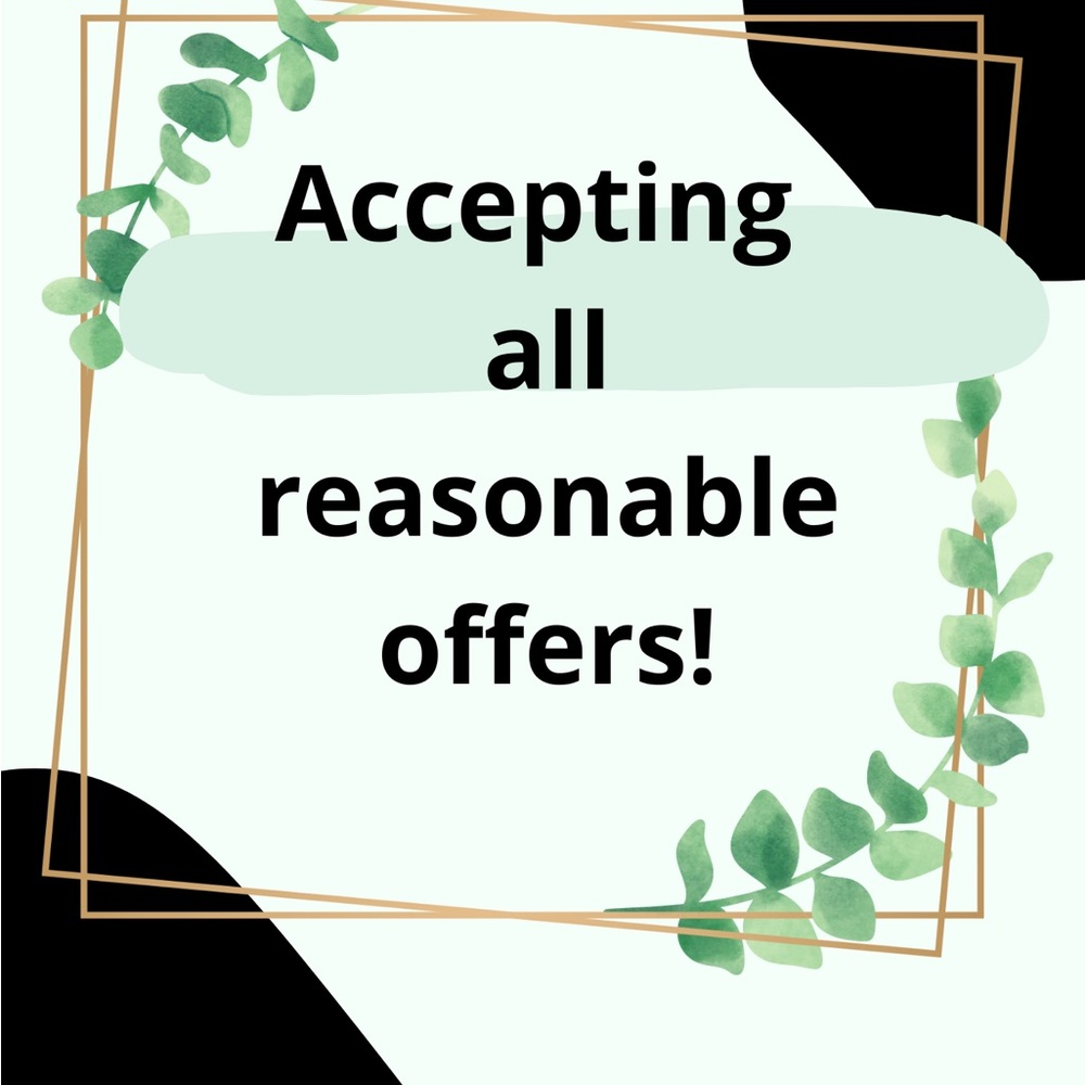 Elegant Black and Gold Bracelet - Picture 6 of 6